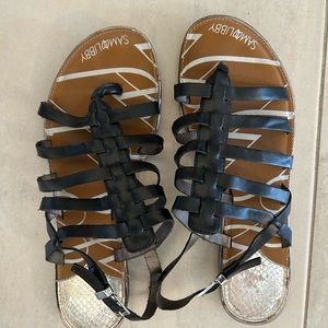 Sam and Libby Woman’s Black Strappy Sandals